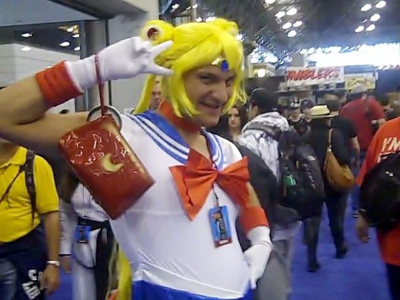 Thảm họa Sailor Moon khiến bạn muốn cắn lưỡi chết