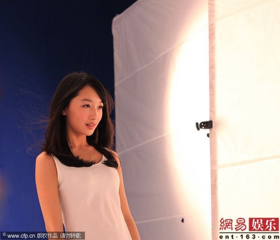 Angelababy, Hồ Ca đến dự triển lãm game của NetEase