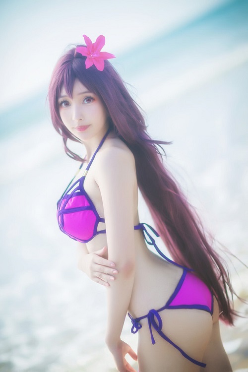 Ngất ngây với cosplay Scathach cực quyến rũ trong Fate/Grand Order