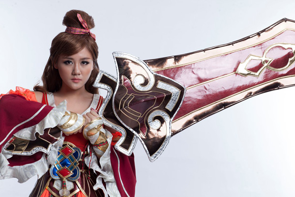 Ngắm Văn Mai Hương đáng yêu trong cosplay Bách Chiến Vô Song