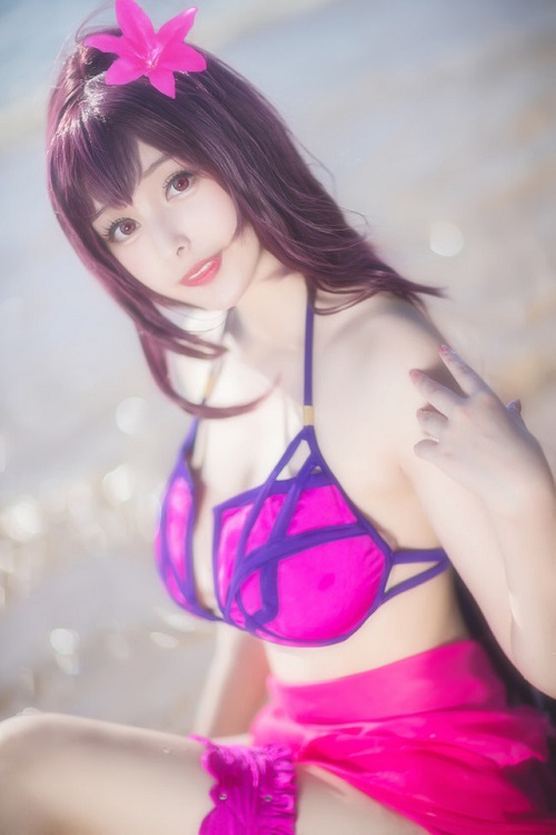Ngất ngây với cosplay Scathach cực quyến rũ trong Fate/Grand Order