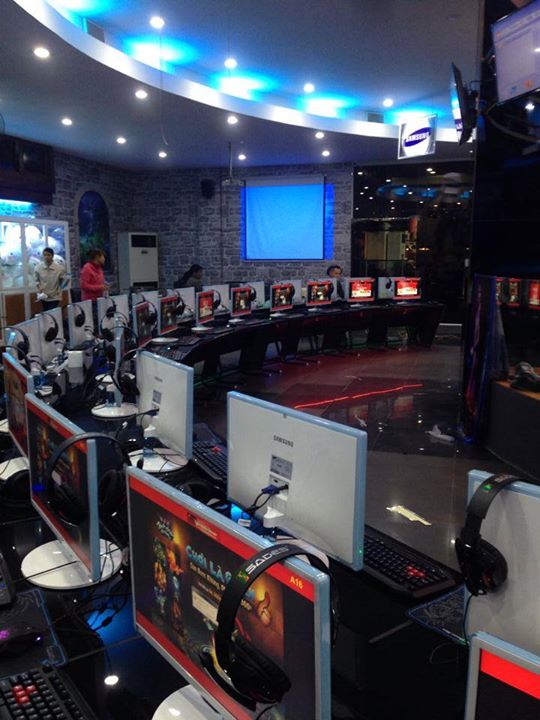 olosseum Gaming Center: Quán game phong cách đấu trường La Mã ở Hà Nội