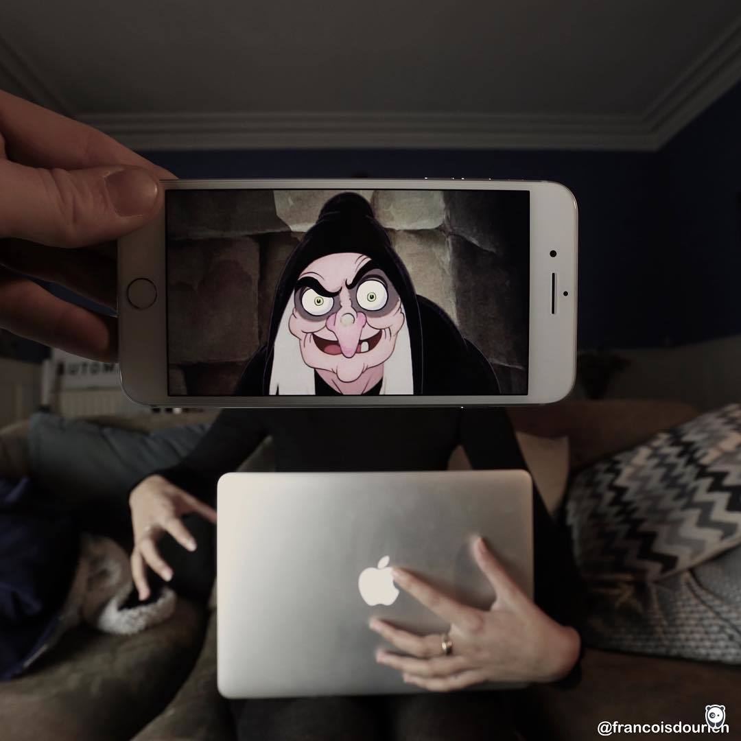 “Cười rớt hàm” với sự kết hợp giữa iphone, phim hoạt hình và đời thực