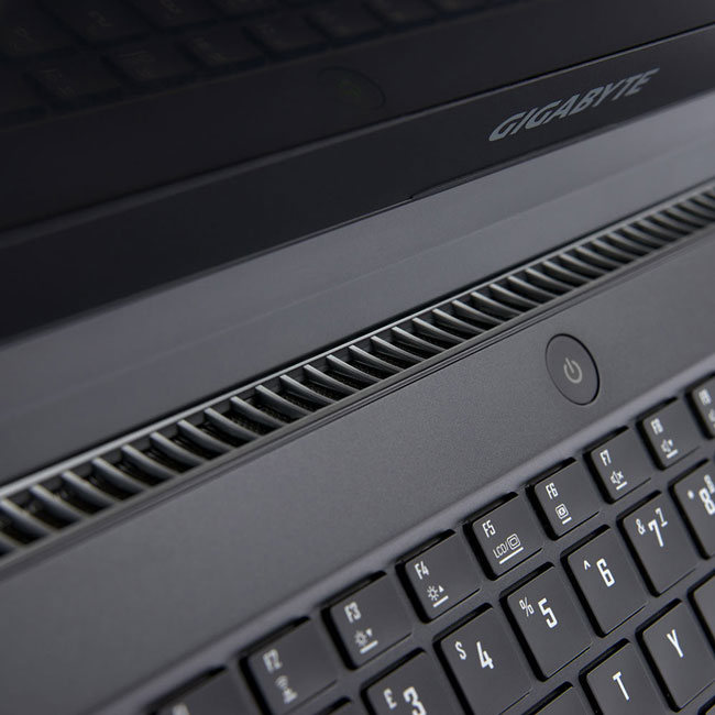 Gigabyte Aero 14- laptop chơi game siêu mỏng, siêu nhẹ, pin siêu trâu giá gần 40 triệu