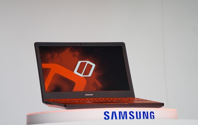 Samsung ra mắt laptop chơi game đầu tiên