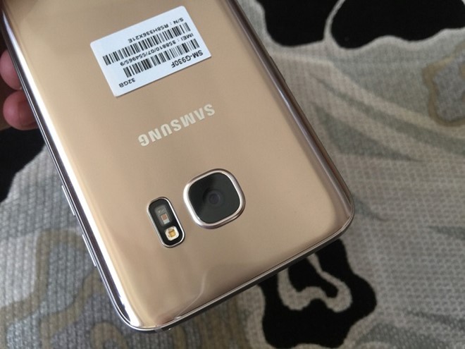 Samsung Galaxy S7 về Việt Nam chỉ với giá 12 triệu đồng