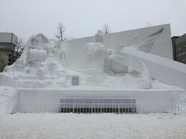 Những tượng tuyết khổng lồ khiến fan Star Wars, Final Fantasy phấn khích