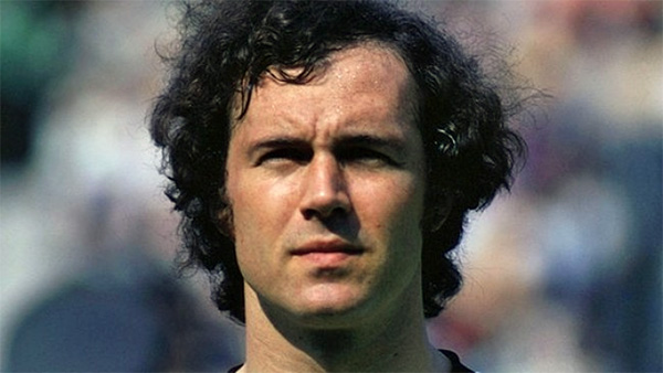 Hoàng đế Franz Beckenbauer CHÍNH THỨC xuất hiện trên FIFA Online 3