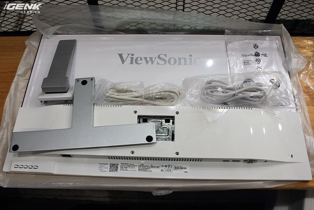 Đã mắt với màn hình gaming cỡ lớn của Viewsonic: VX3209-2K