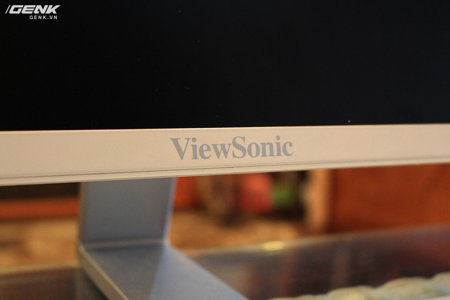 Đã mắt với màn hình gaming cỡ lớn của Viewsonic: VX3209-2K