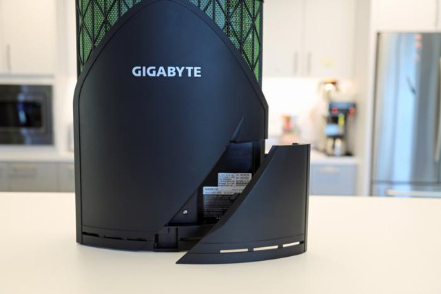 Gigabyte Gaming GT – PC gaming nhỏ gọn hầm hố cực ấn tượng