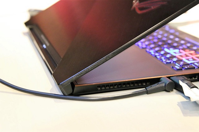  Asus ra mắt laptop gaming Zephyrus mỏng nhất thế giới, design độc đáo