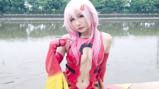 Mê mẩn cosplay Inori Yuzuriha cực nóng bỏng trong bom tấn Guilty Crown