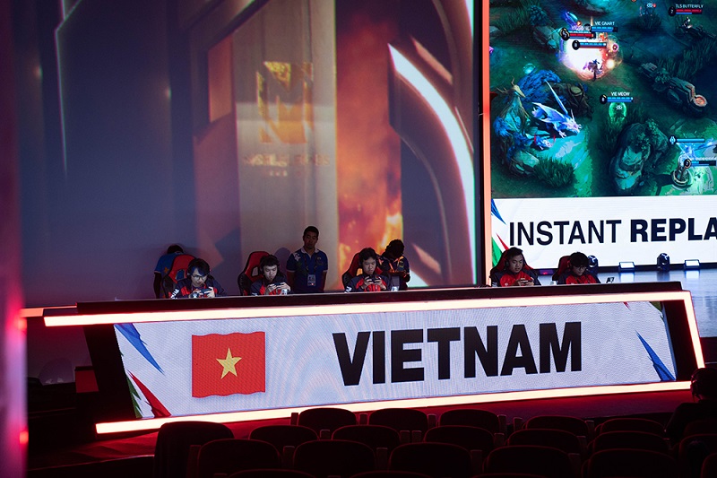 Hành trình đầy cảm xúc của đội tuyển Mobile Legends: Bang Bang Việt Nam tại SEA Games 32