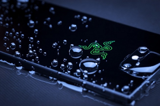 Razer Phone 2 ra mắt: Snap. 845, logo phát sáng, nâng cấp màn hình & camera