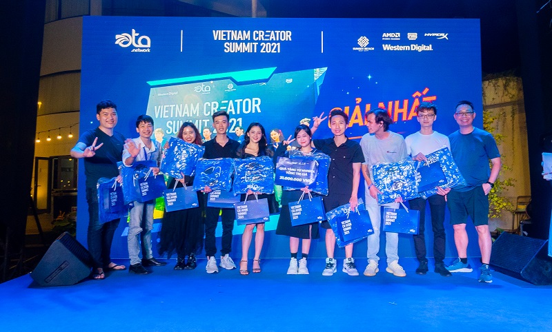 100 gương mặt streamer cùng tụ hội tại Vietnam Creator Summit 2021 