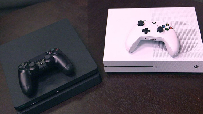 Cuối cùng Sony cũng cho phép người chơi PS4 chơi cùng Xbox One và Switch