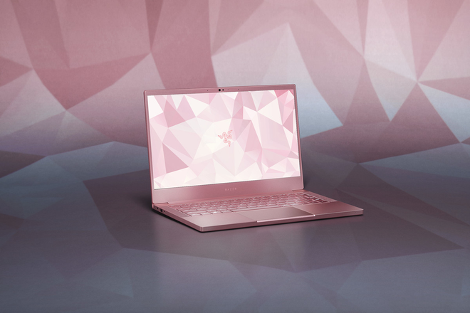 Razer ra mắt phiên bản laptop Blade Stealth "đánh cắp trái tim" màu hồng