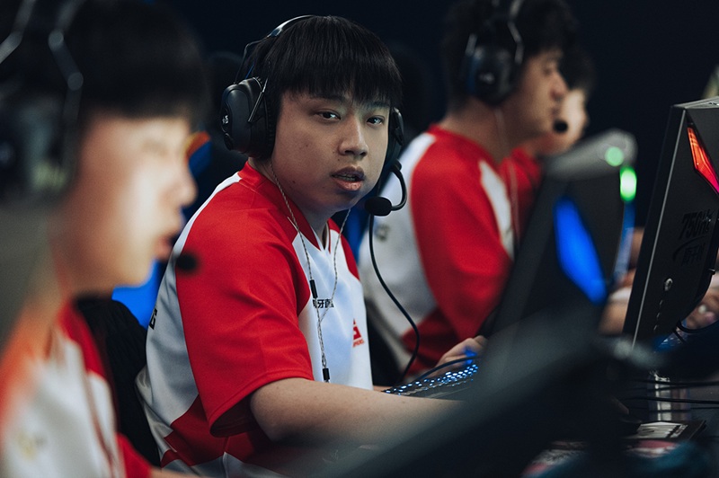 All Gamers đăng quang CFS 2025 Grand Finals: Sự trở lại của những nhà vua